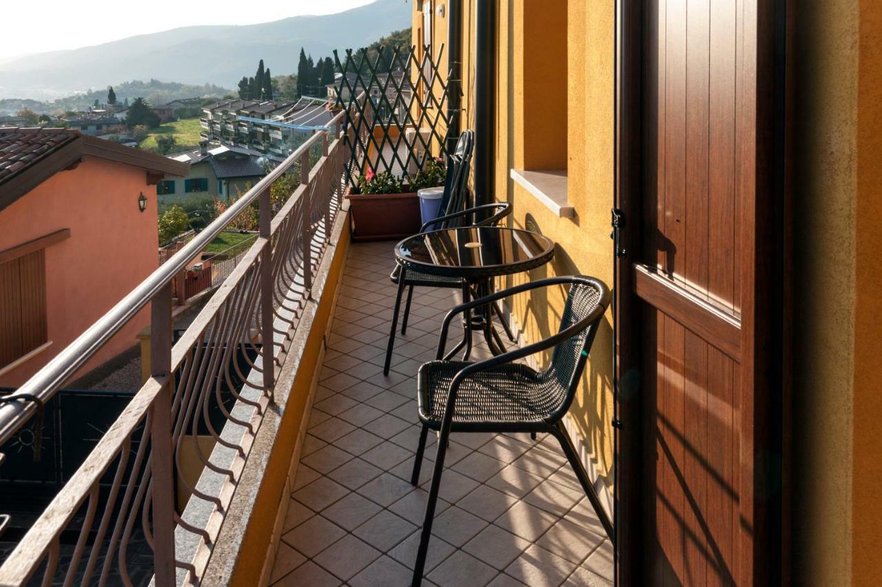 Casa Del Sole Apartment กาวาร์โด ภายนอก รูปภาพ